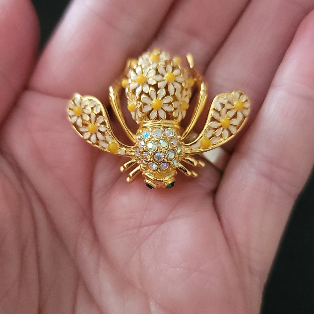 Joan Rivers Brooch